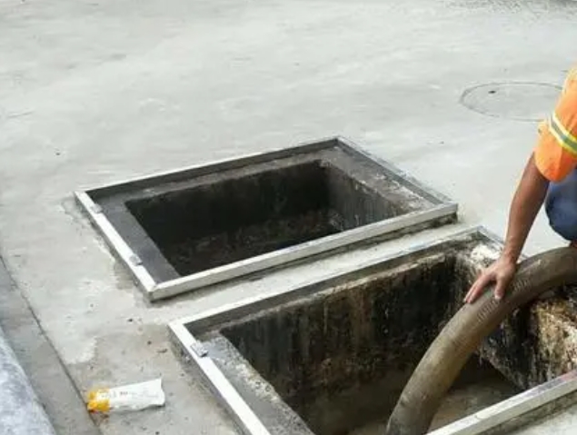高新区化粪池清理