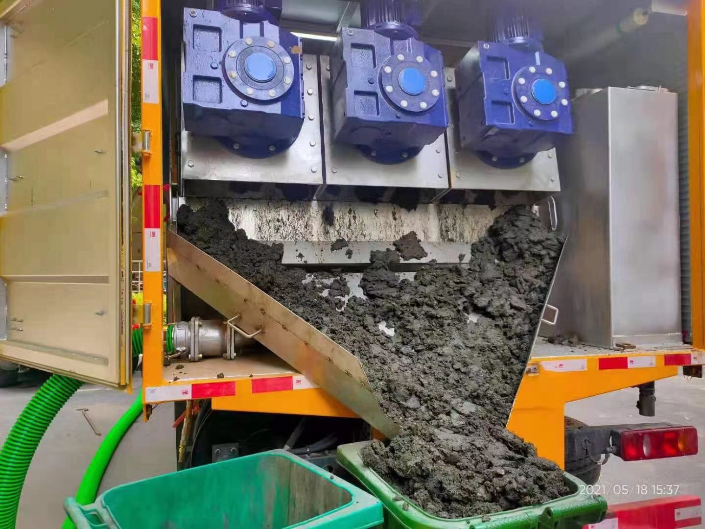 高新区化粪池清掏城市维护站-泥浆净化干湿分离处理